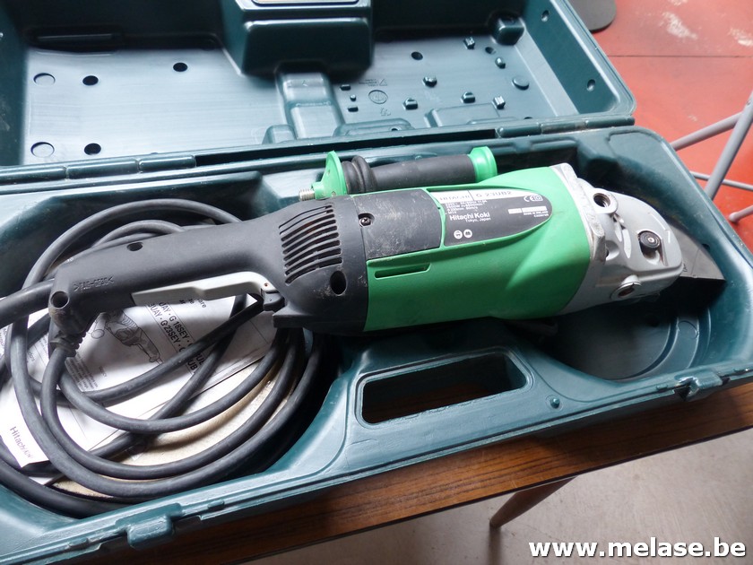 Slijpmolen "Hitachi"