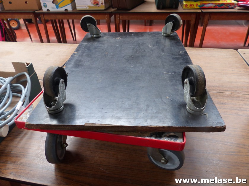 Meubelkarretjes "hondjes"