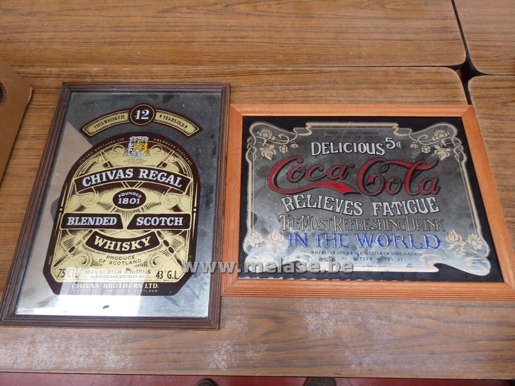 Reclamespiegels "Coca-cola - Chivas Regal"