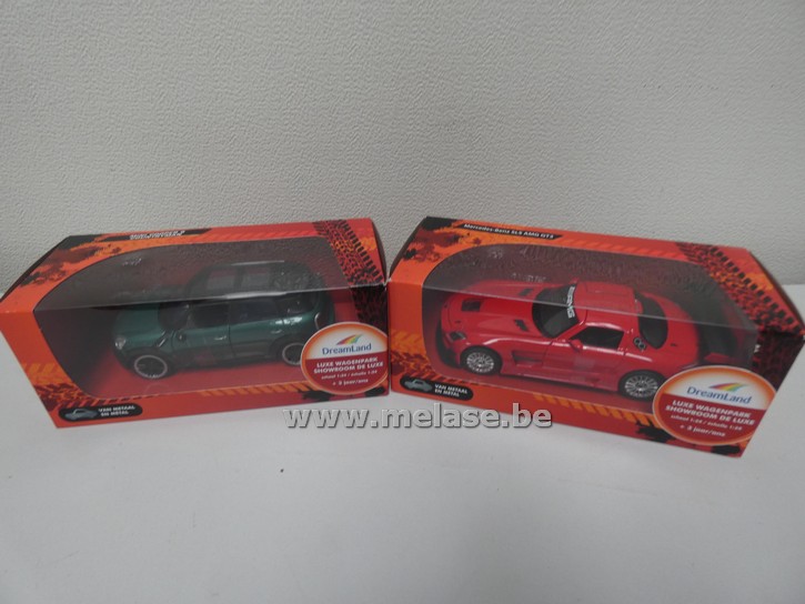 Miniatuurauto's "Mini Cooper S - Mercedes SLS AMG"