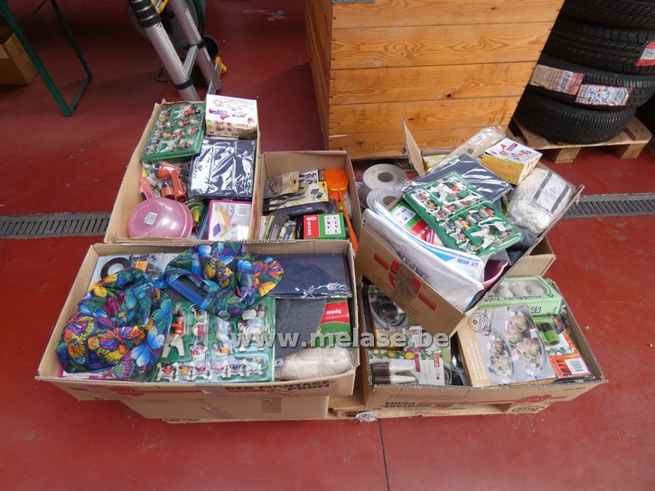 Pallet divers materiaal