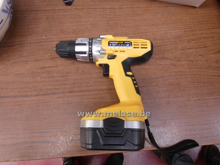 Schroef/boormachine "Powerplus"