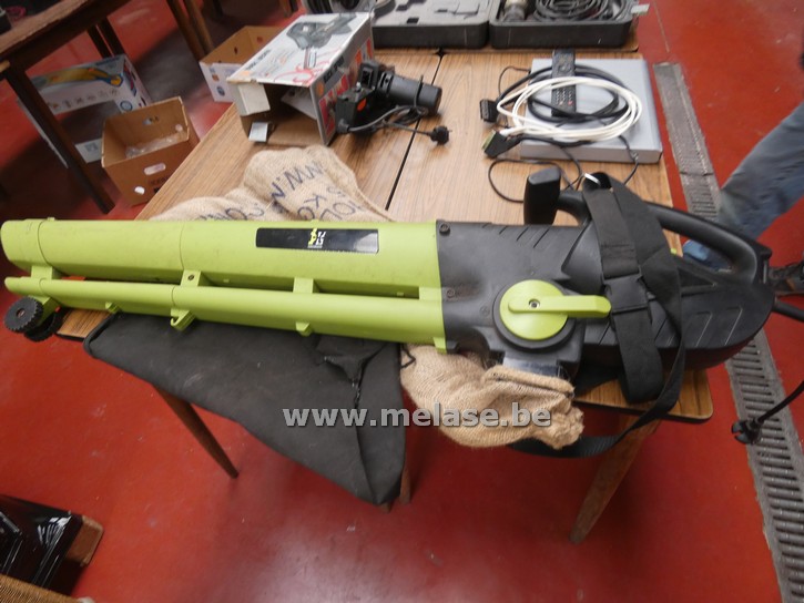 Bladruimer met hakselfunctie "Intratuin"