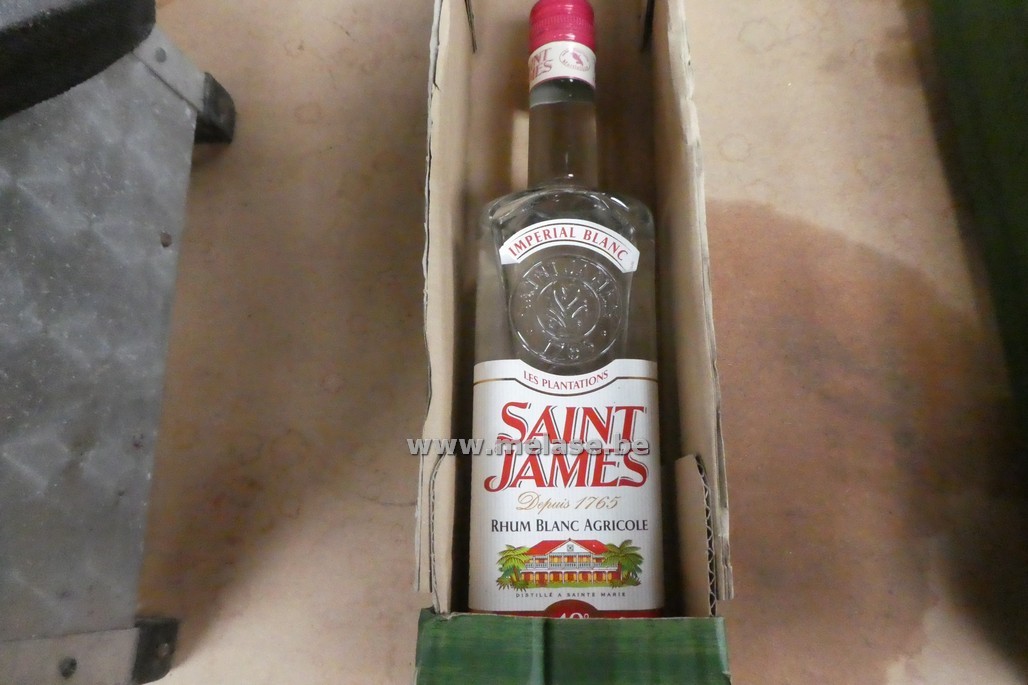 Fles "Rum Saint James"