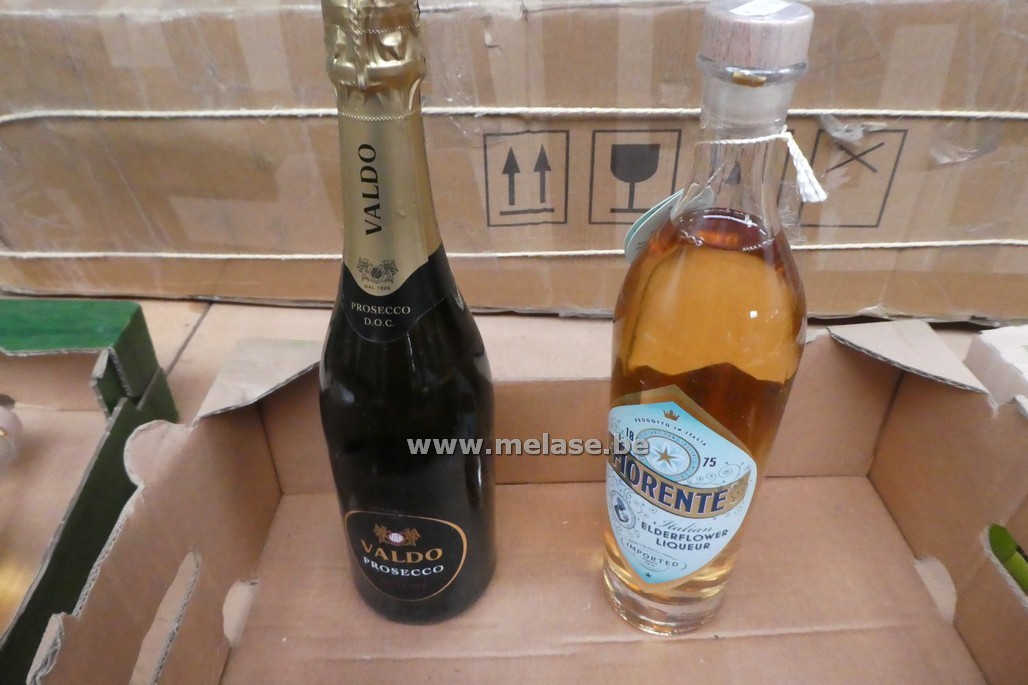 Fles "Prosecco Valdo" + fles "Fiorente Likeur"