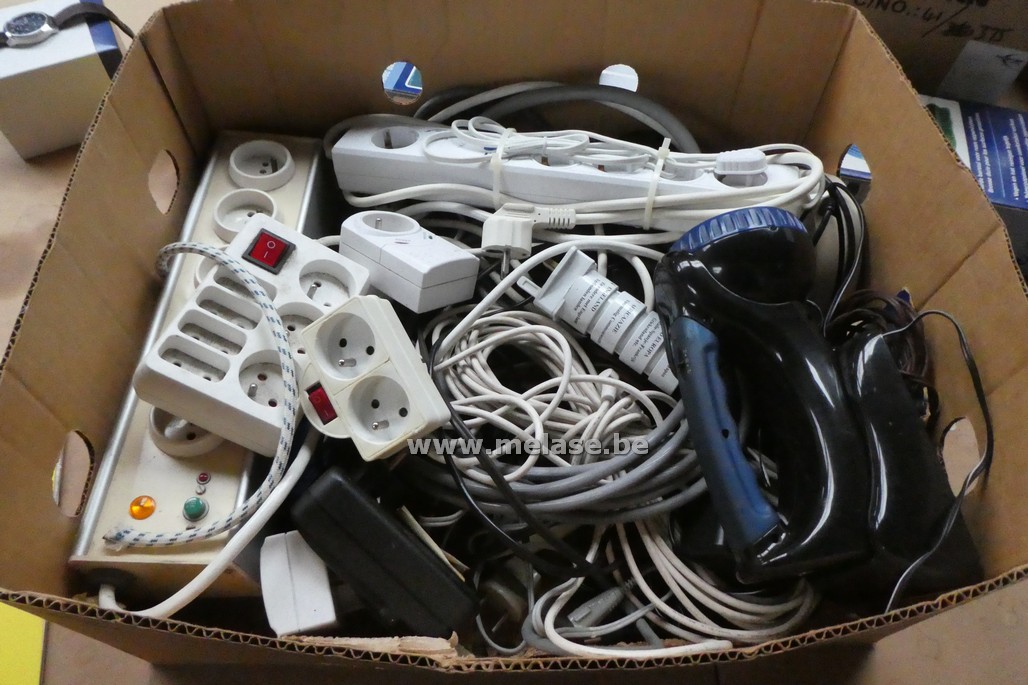 Verlengkabels en contactdozen