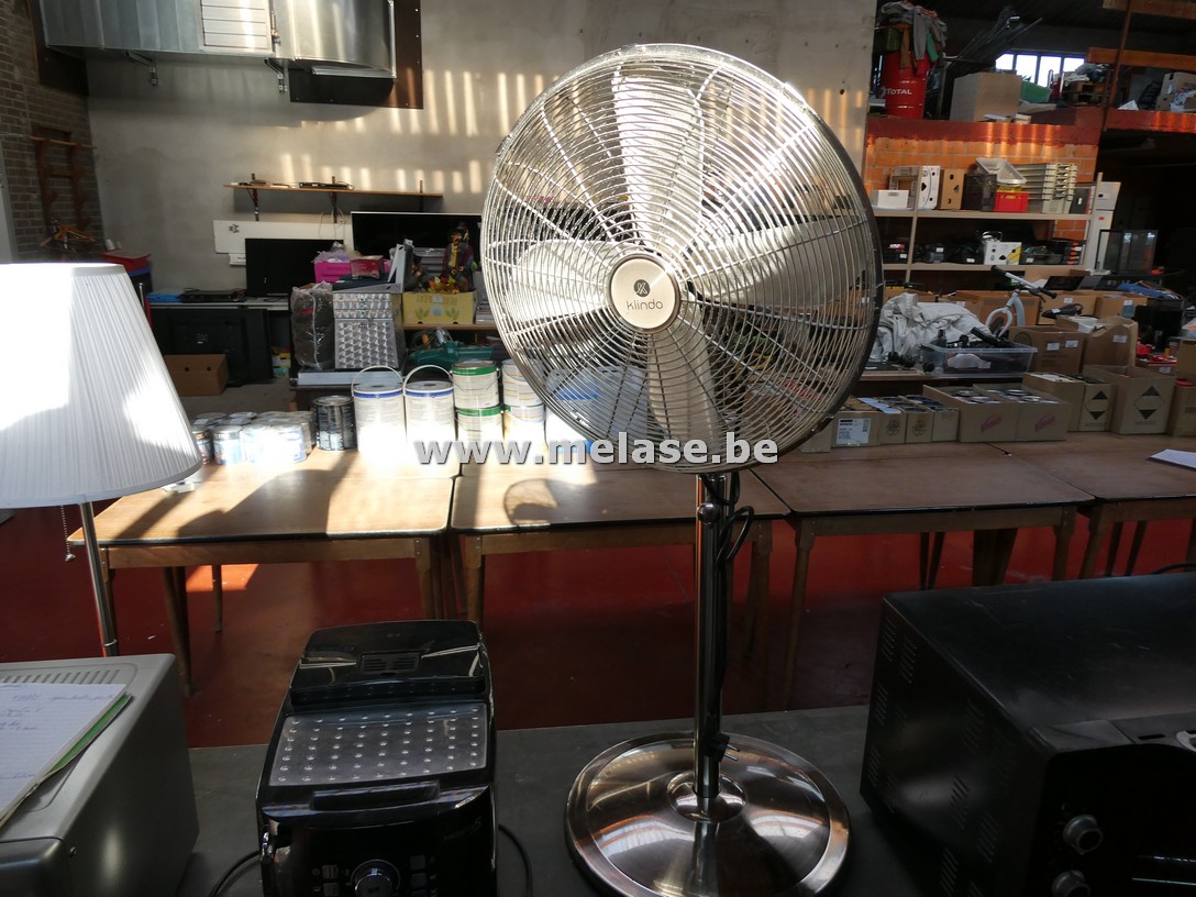 Ventilators op voet "Klindo"