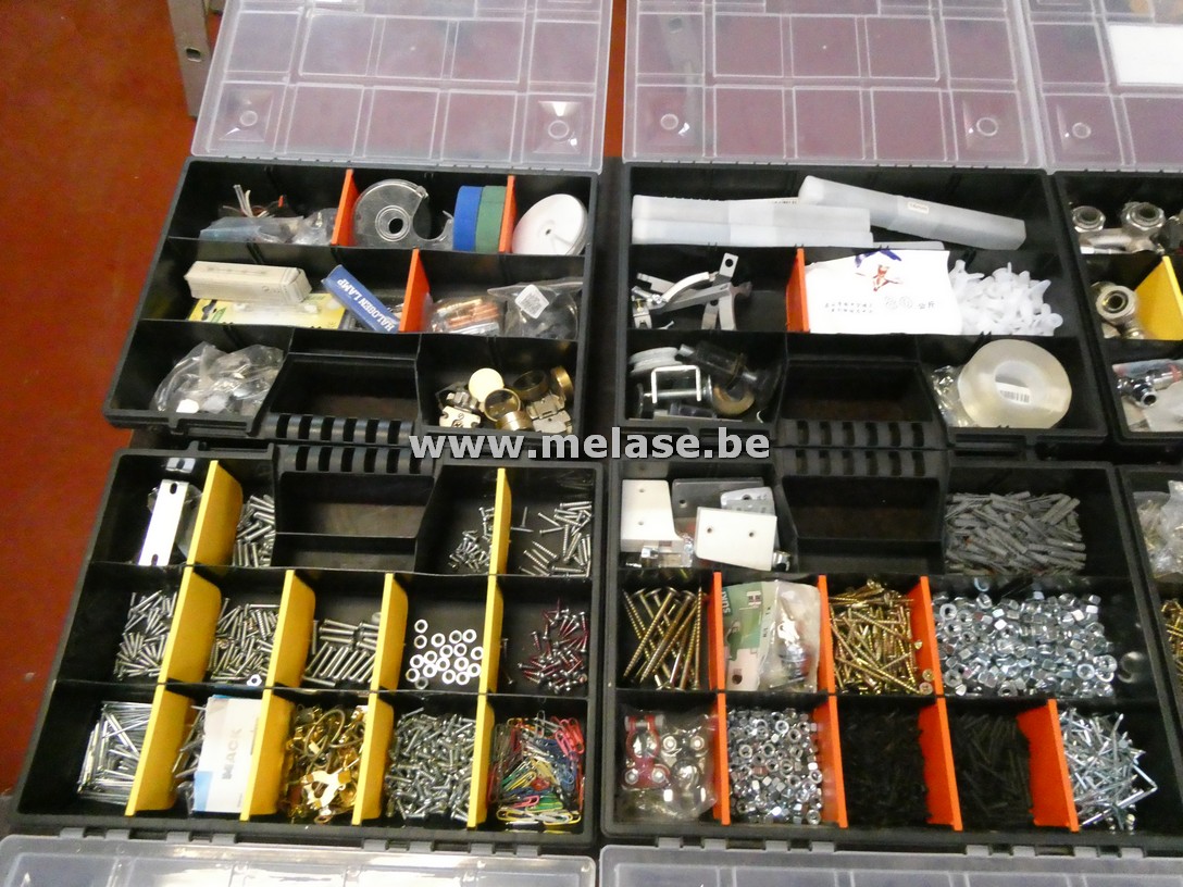 Gereedschap/sorteerbakjes