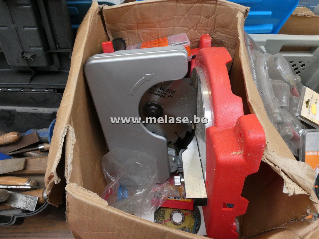 Tafelzaag "BKS 1052"