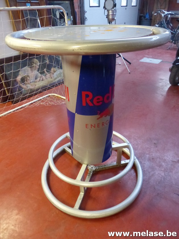 Staantafel "RedBull"