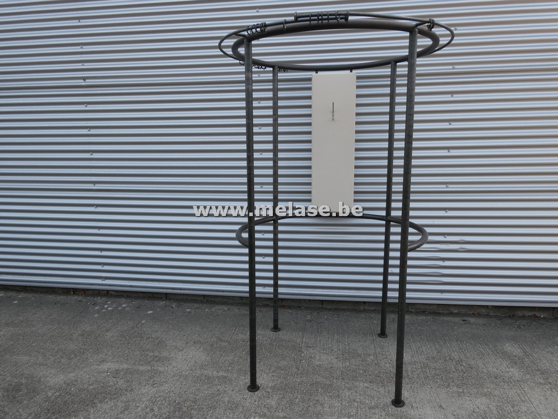 Kleedkamer in metaal (21)