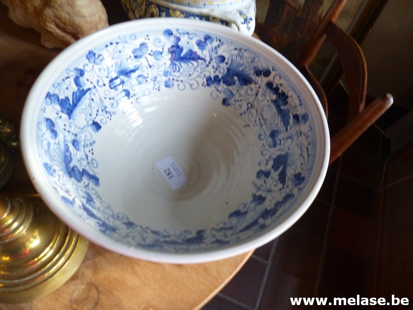 Aardewerk schaal "rond"