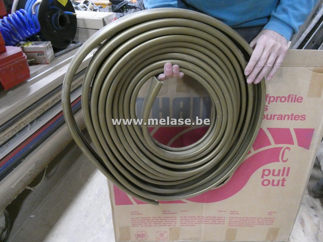 Handrails "goudkleurig"