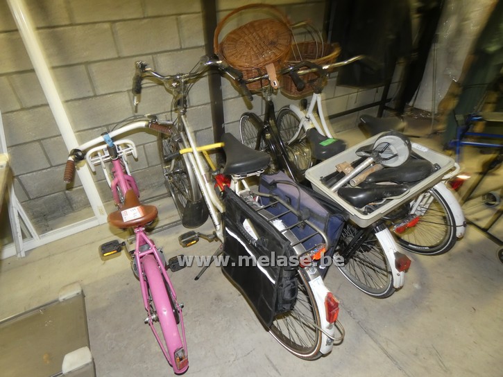 Fietsenrek " voor 5 fietsen"