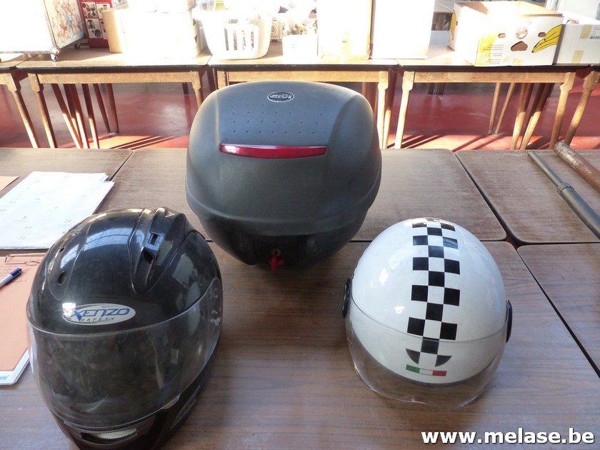 Motohelmen