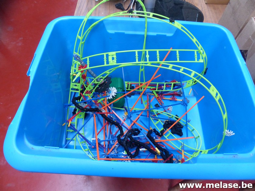 Doos "Knex"