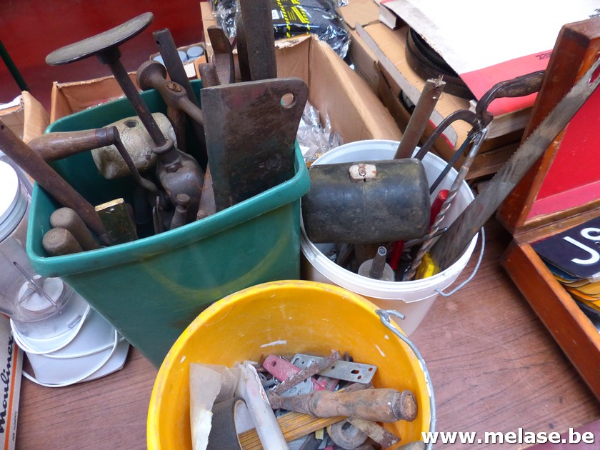 Emmers met klein materiaal