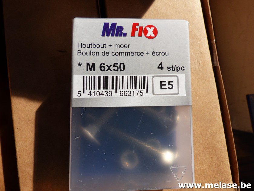 Houtbout + moer "M6x50"