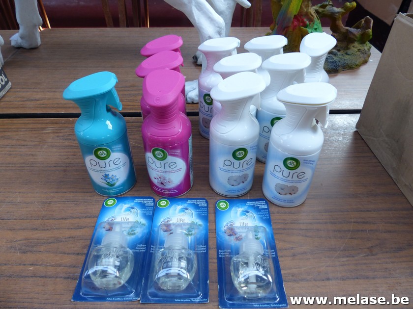 Luchtverfrissers "Airwick Pure"