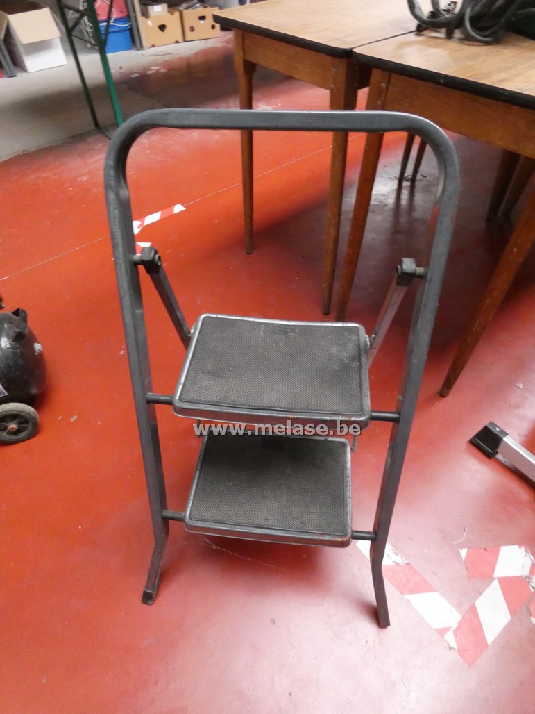 Trapladder "2 treden"