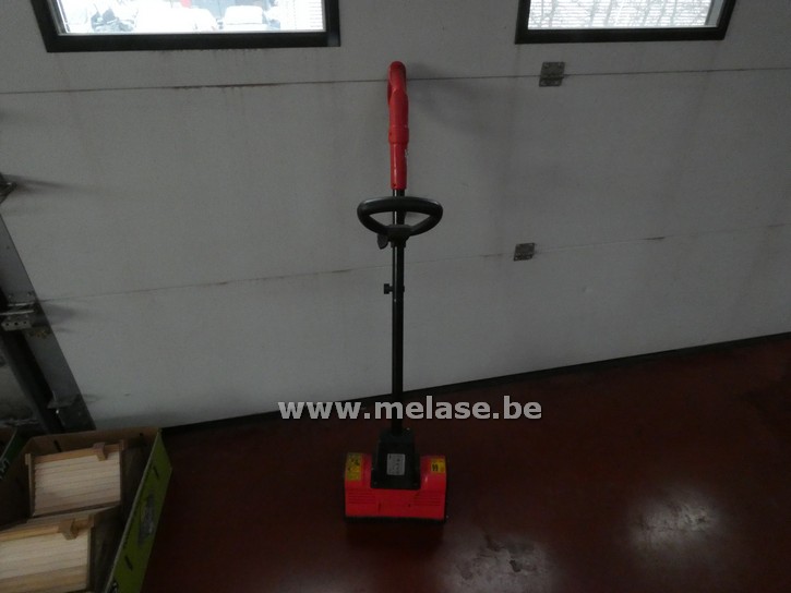 Handgrasmaaier