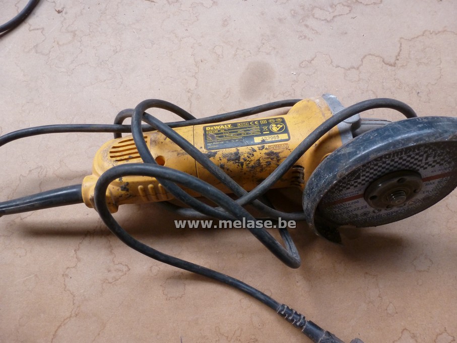 Haakse slijper "DeWalt"