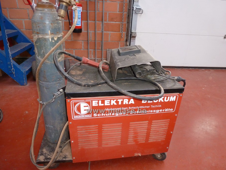 Halfautomaat "Elektra Beckum"