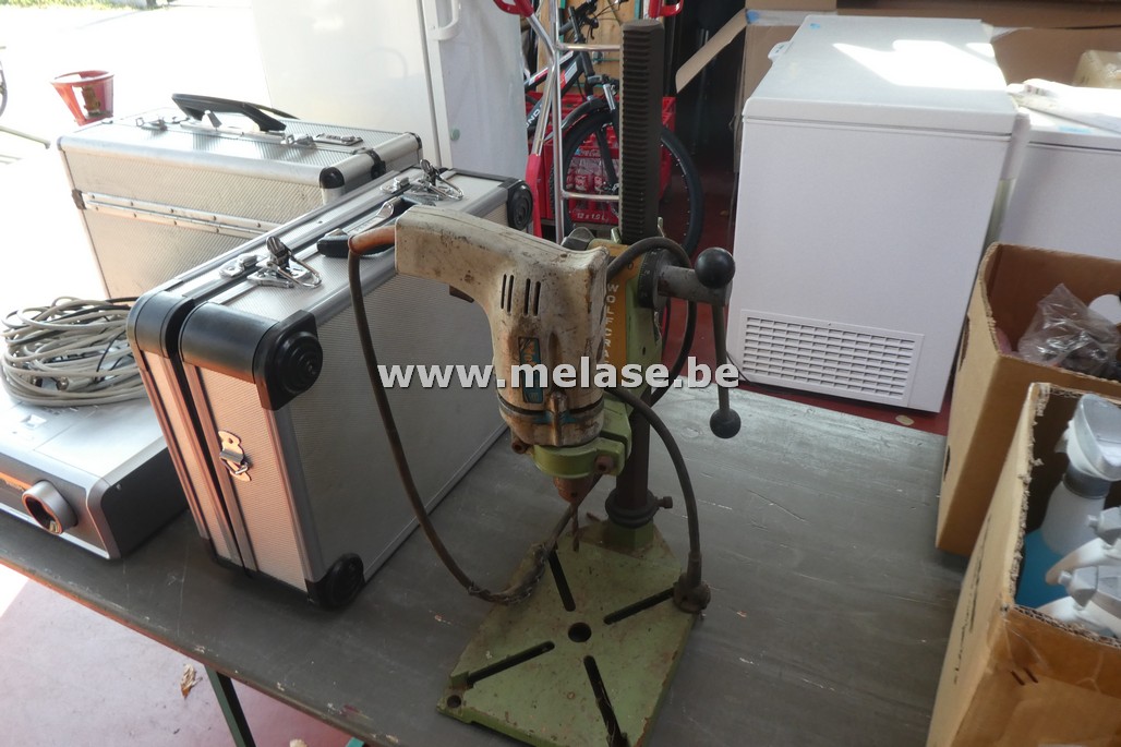 Boorstaander met boormachine "Wolcraft"