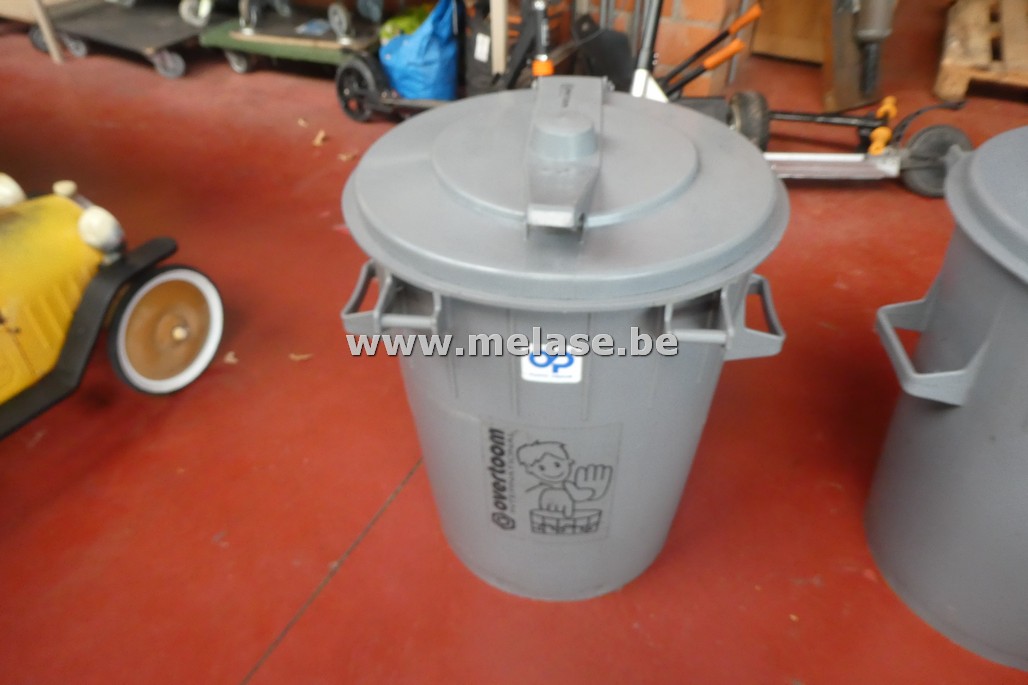 Afvalemmer in PVC "Overtoom"