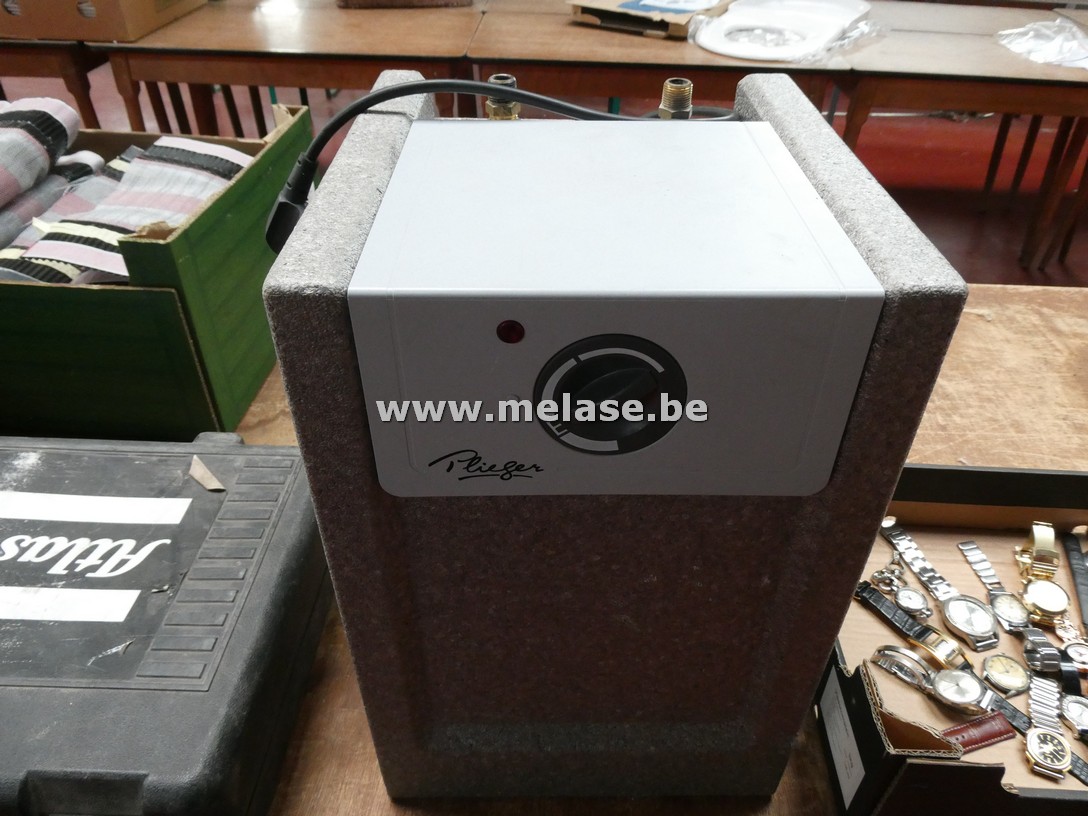 Keukenboiler "Plieger"