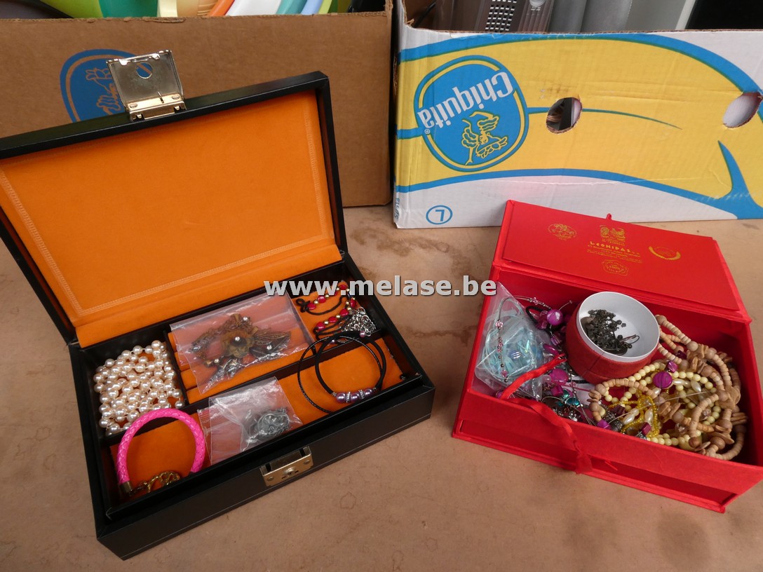 Juwelenkoffertjes + inhoud