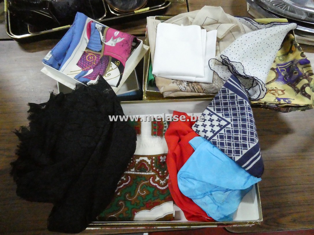 Diverse sjaaltjes