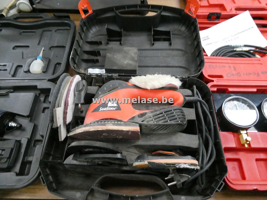 Schuurmachine "Black & Decker"