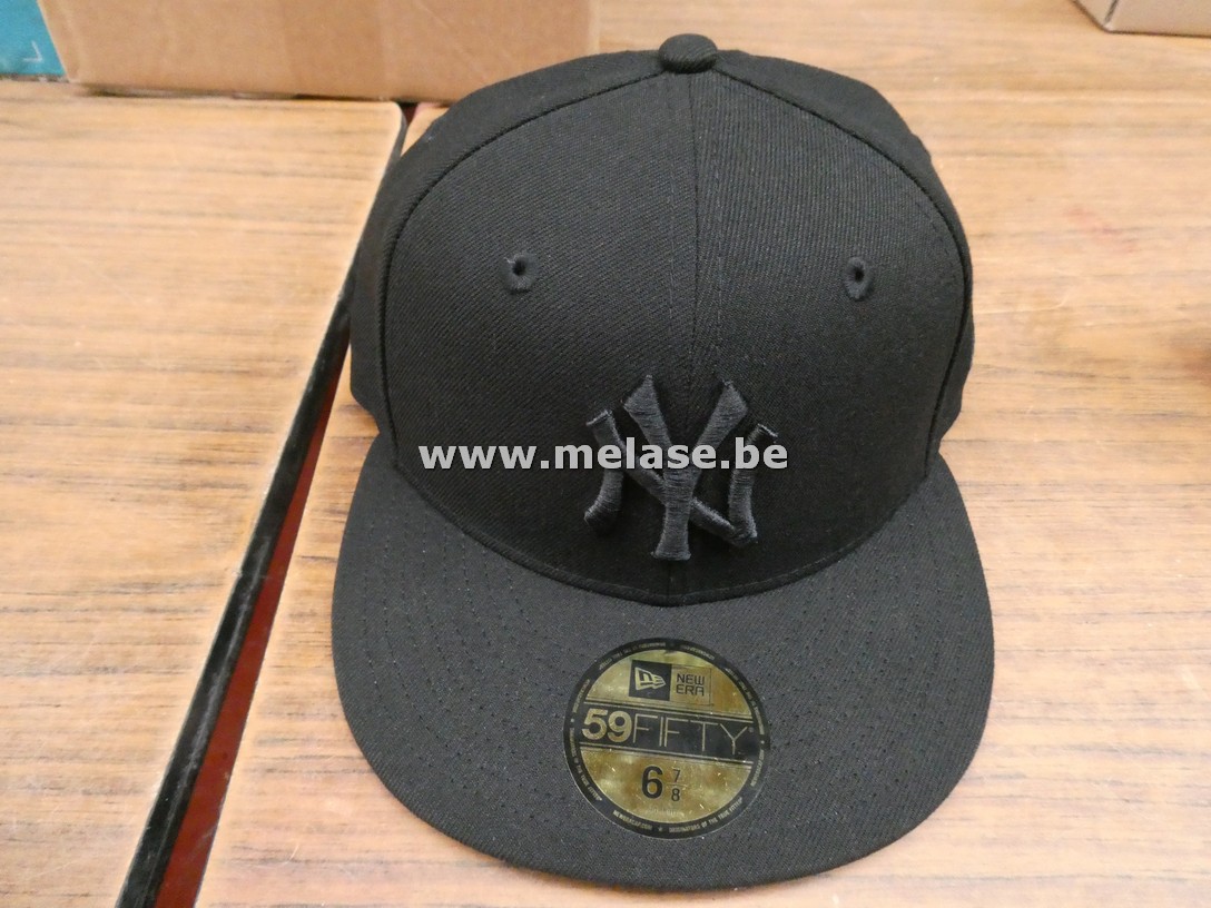Pet "NY - zwart"