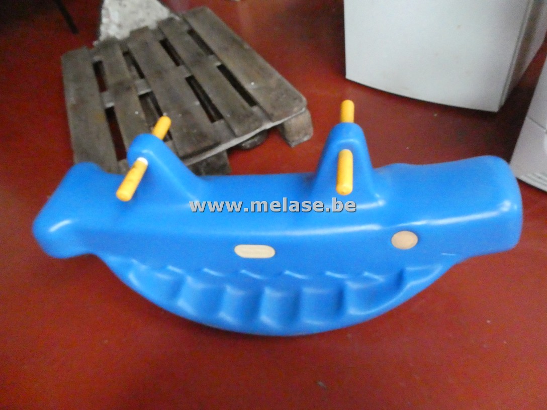 Kwikkwak "Little Tikes - blauwe walvis"