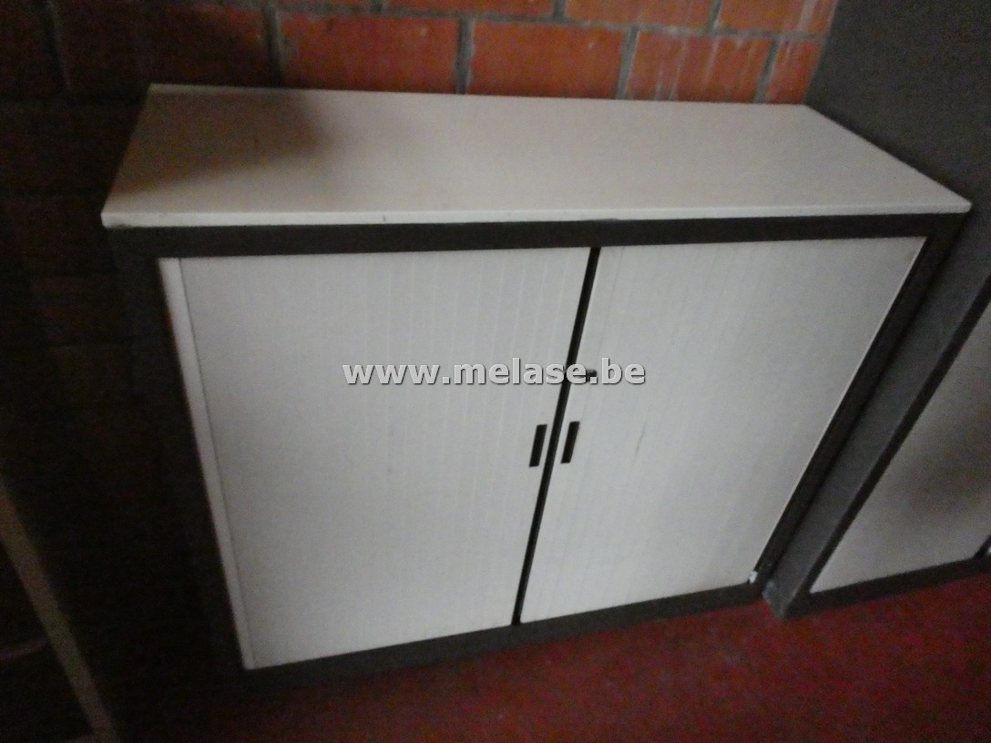 Metalen kast "2 schuifdeuren"