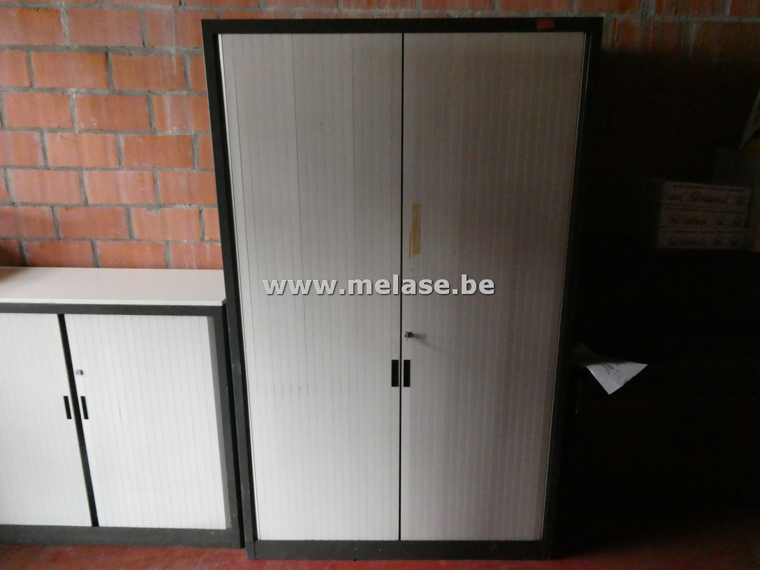 Metalen kast "2 schuifdeuren"