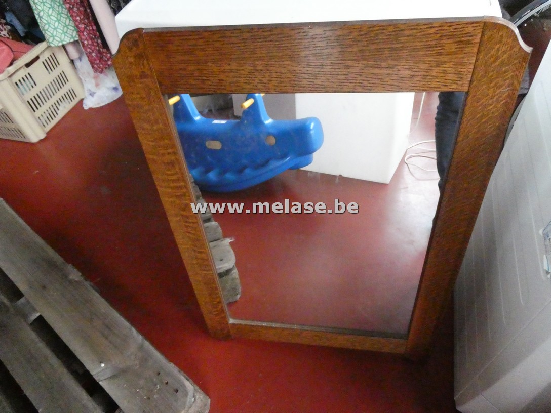 Houten spiegels