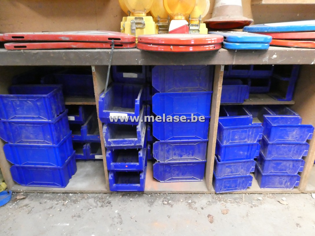 Plastieken sorteerbakjes