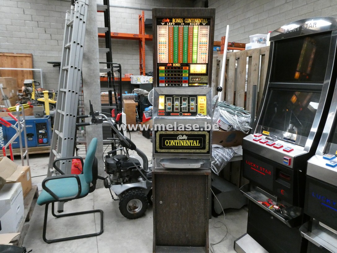 Slotmachine "Bally - Continental"