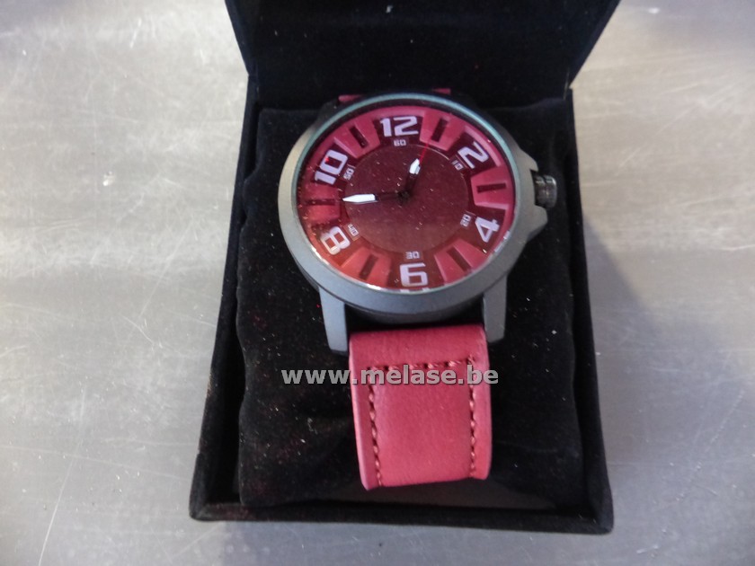 Herenhorloge "rood"