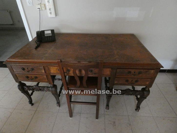 Antiek bureelmeubel