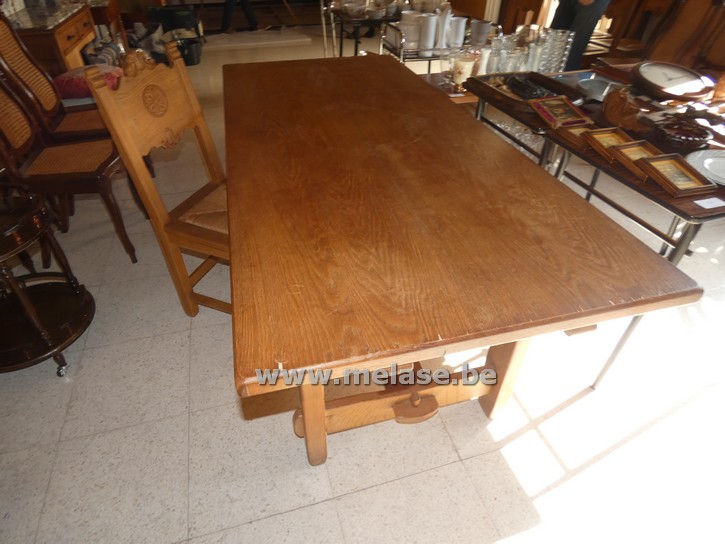 Houten tafel + 6 stoelen