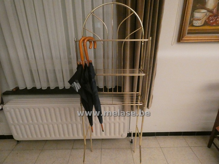 Metalen wandrekje "goudkleurig"