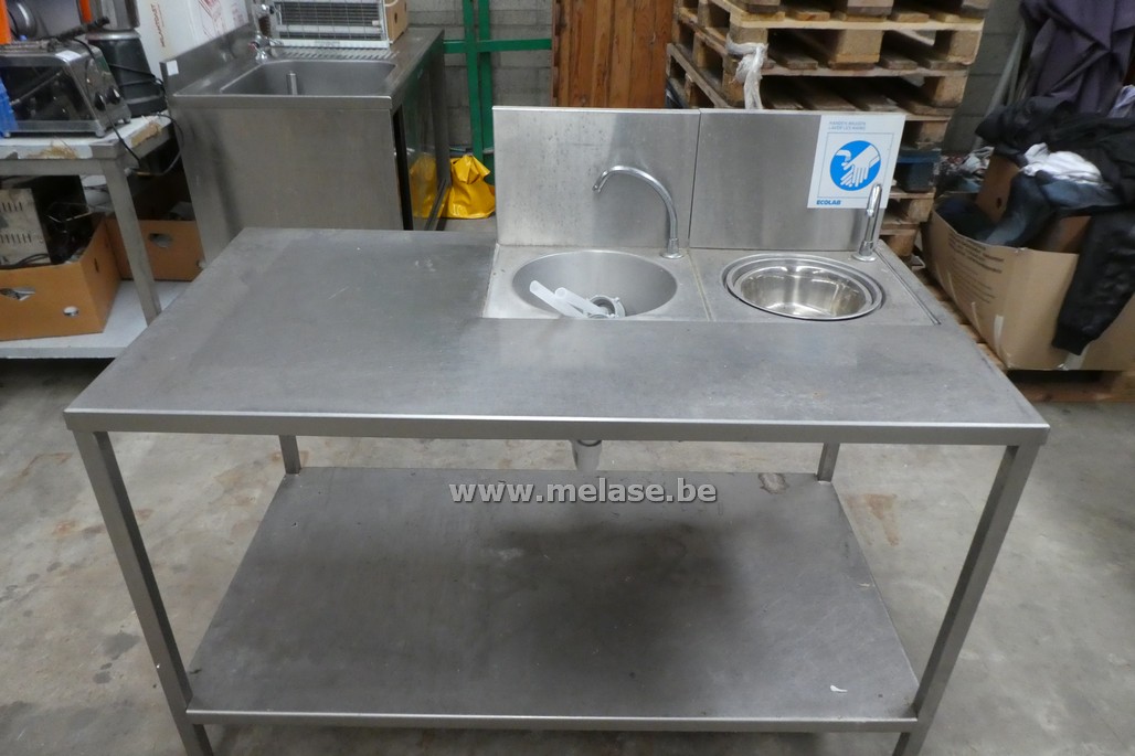 RVS werktafel met handenwassers