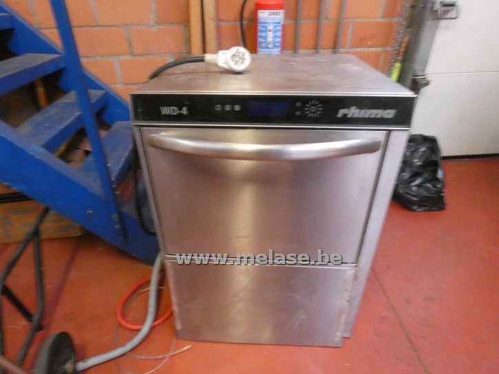 Industriële afwasmachine "Rhina"