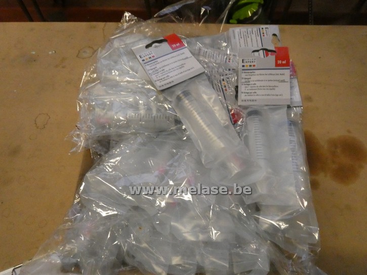 Lijmspuit met naald "20ml"