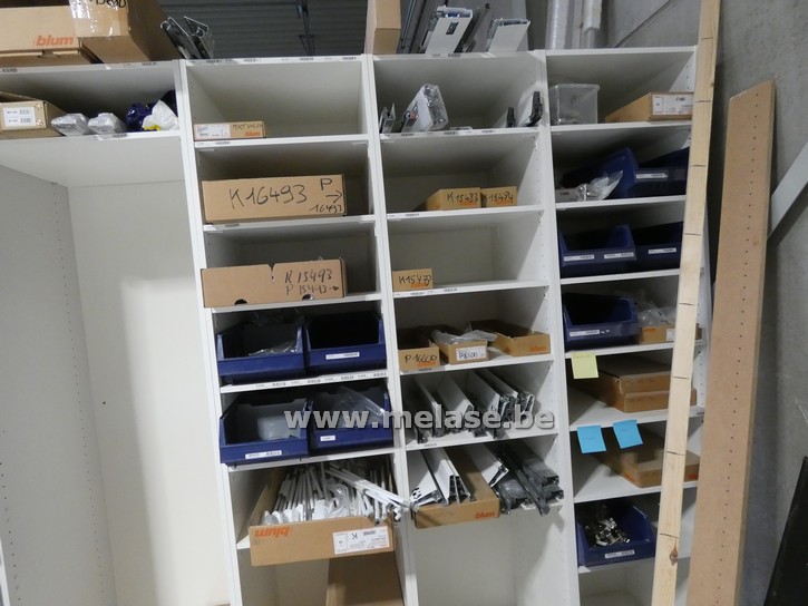 Div. kleine onderdelen voor kasten/keuken/badkamermontage