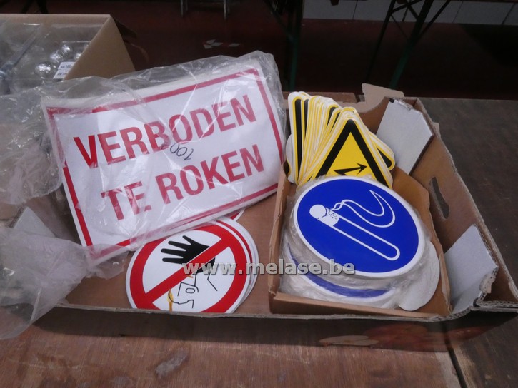 Doos "pictogramstickers"
