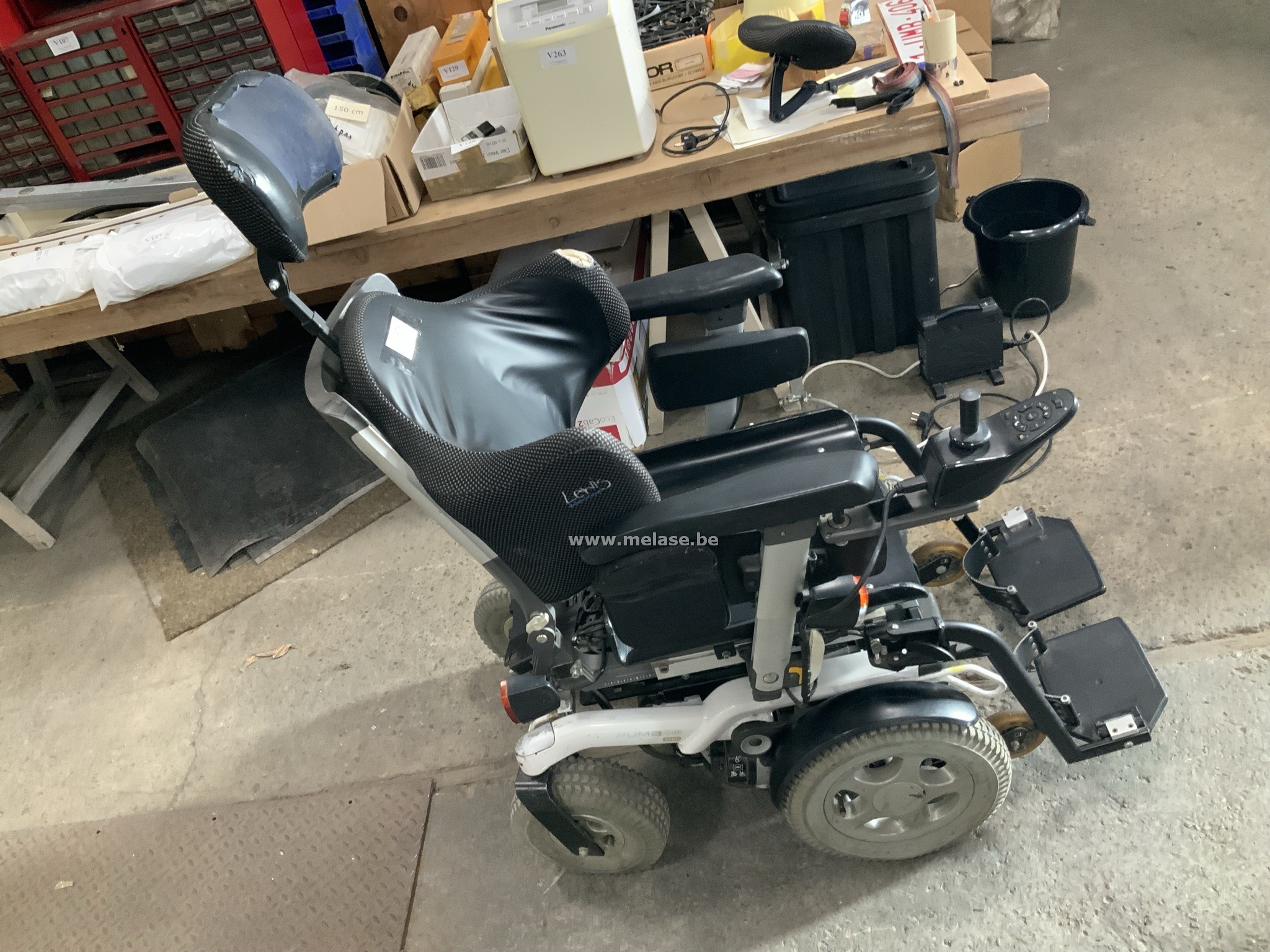 Electrische rolstoel "Invacare Puma 40"
